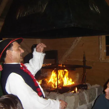 Osrodek Wczasowy Wierchy Maison d'hôtes Korbielów