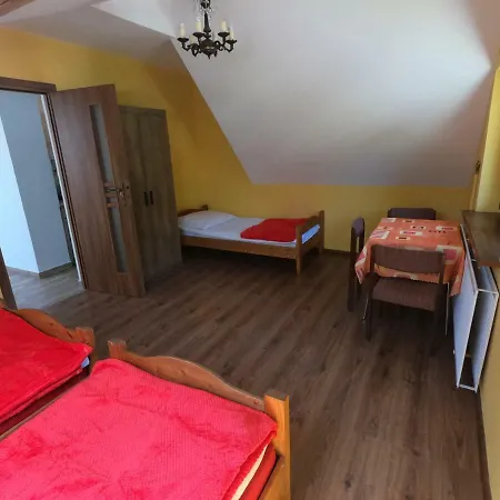 Osrodek Wczasowy Wierchy 3* קורבילו